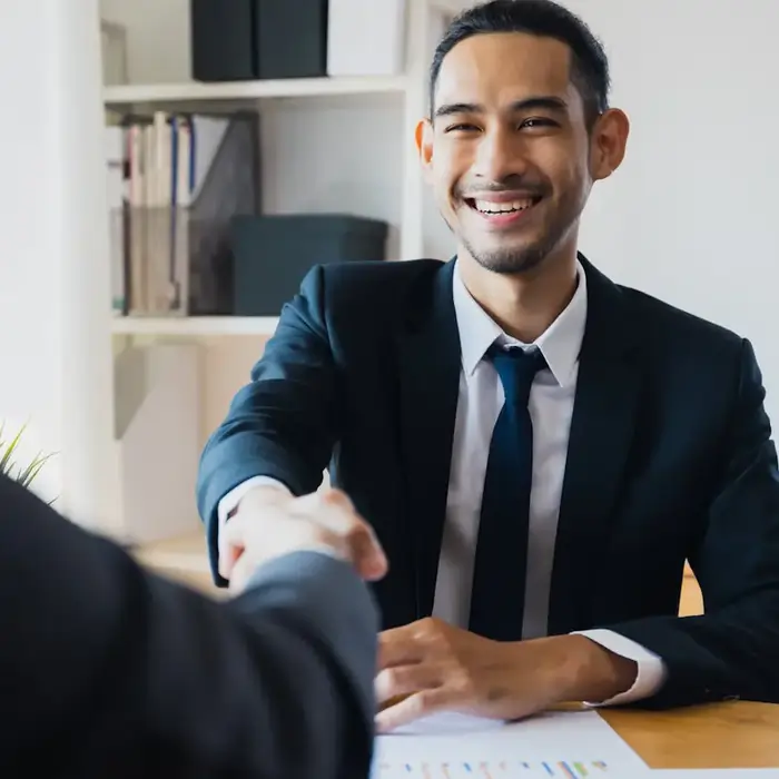 revenue (1) Logistics business owner in a warehouse with a satisfied look – funded with revenue-based capital